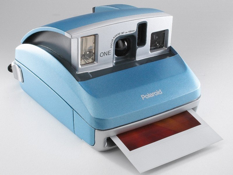 Polaroid-600-Camera