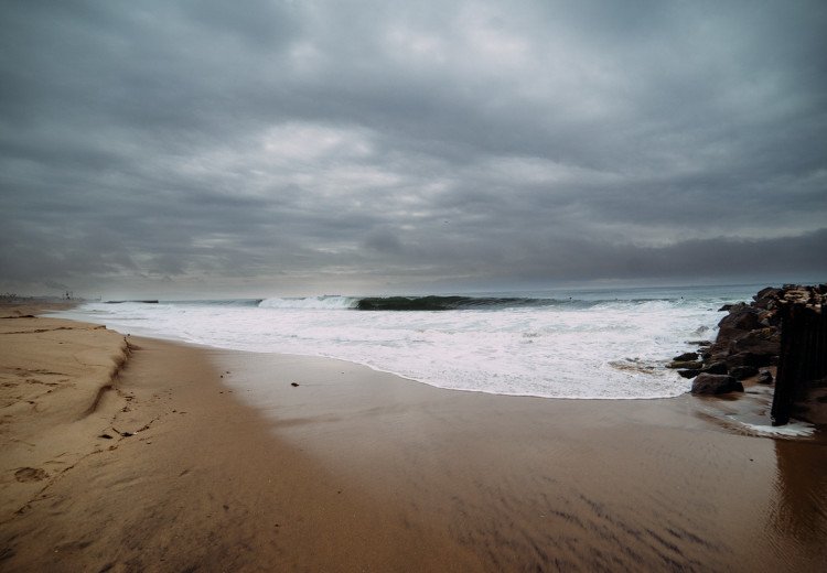 Sea, waves